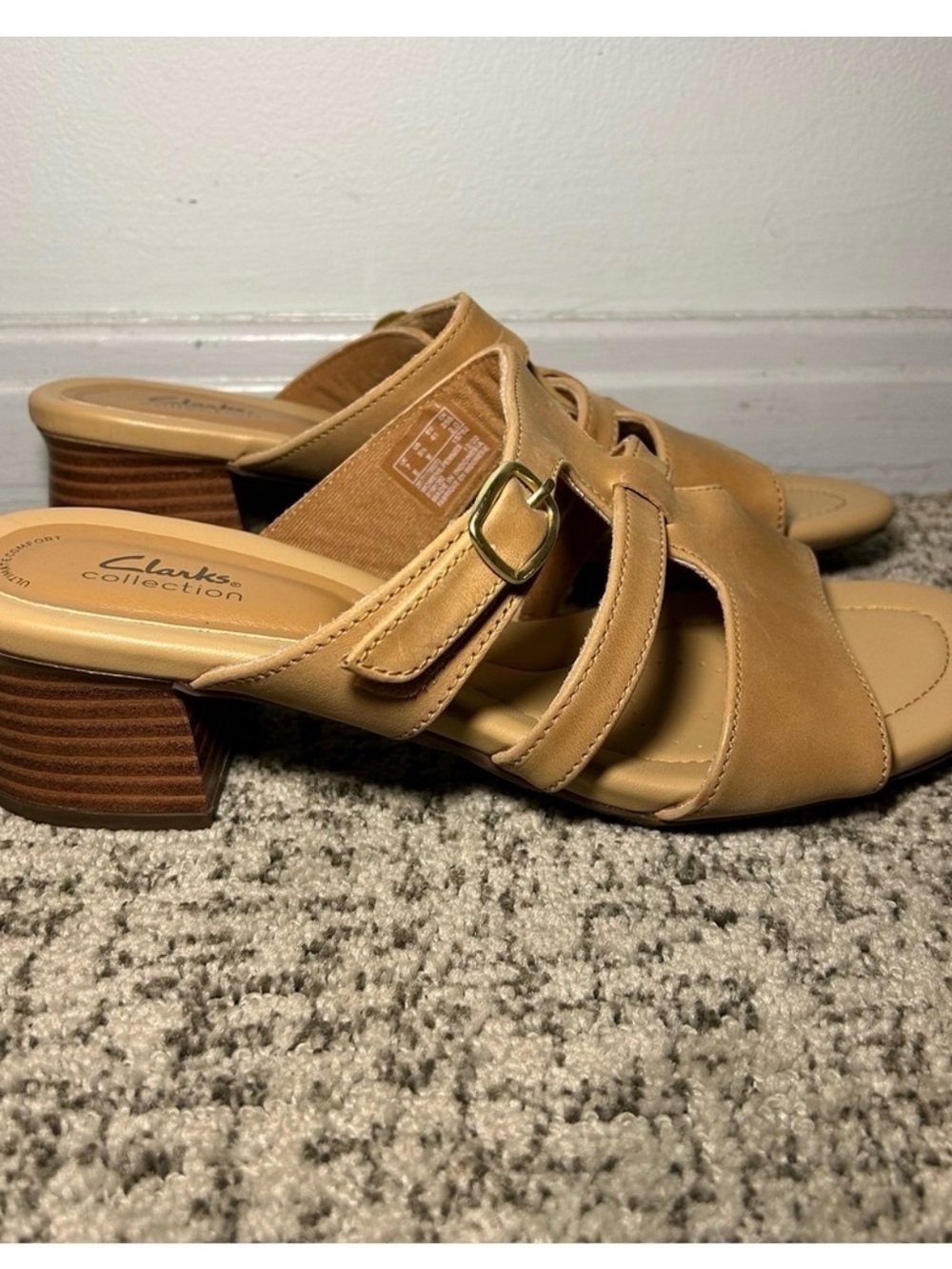 NWOB Clarks Collection Desirae Palm Heel Sandals Size 9.5